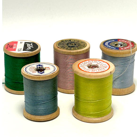 Vintage Thread On Wooden Spools Lot of 30 - Picture 7 of 11